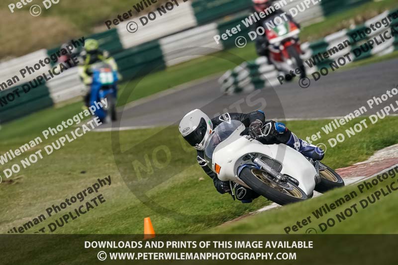 cadwell no limits trackday;cadwell park;cadwell park photographs;cadwell trackday photographs;enduro digital images;event digital images;eventdigitalimages;no limits trackdays;peter wileman photography;racing digital images;trackday digital images;trackday photos